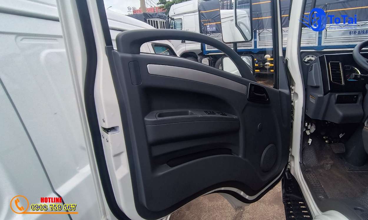 Cửa xe Veam Vt